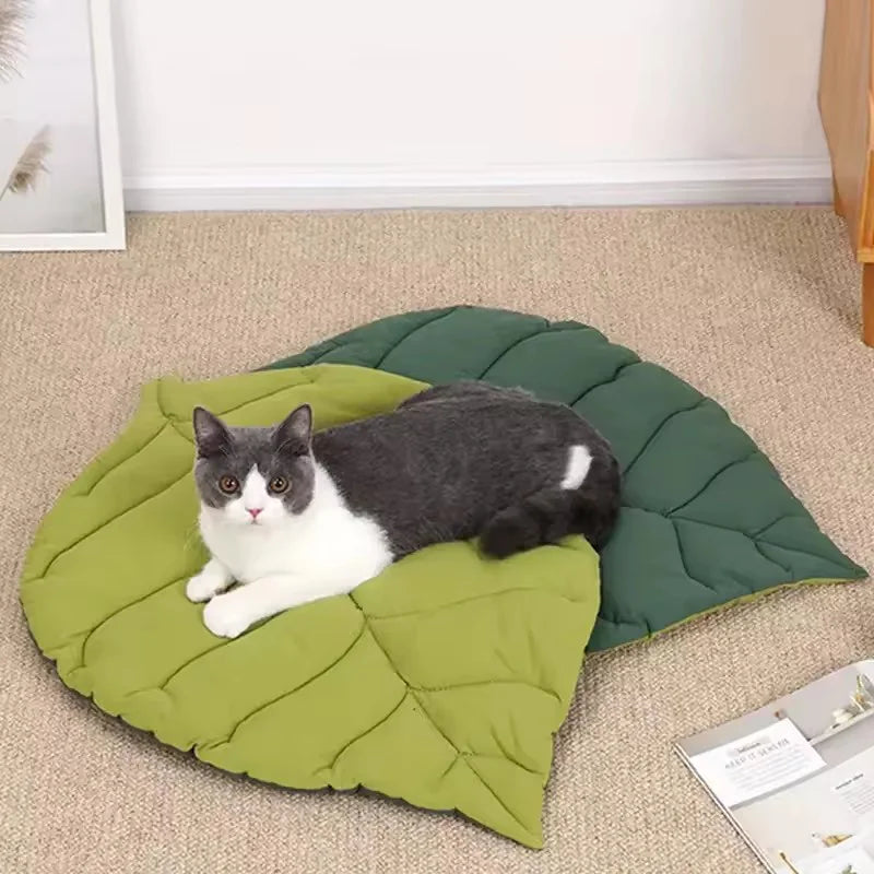 Soft Cotton Leaf Shaped Pet Bed Mat Double Sided Washable Sleep Blanket For Kitten Puppy Dog Comfort Floor Rug Home Pet Pad