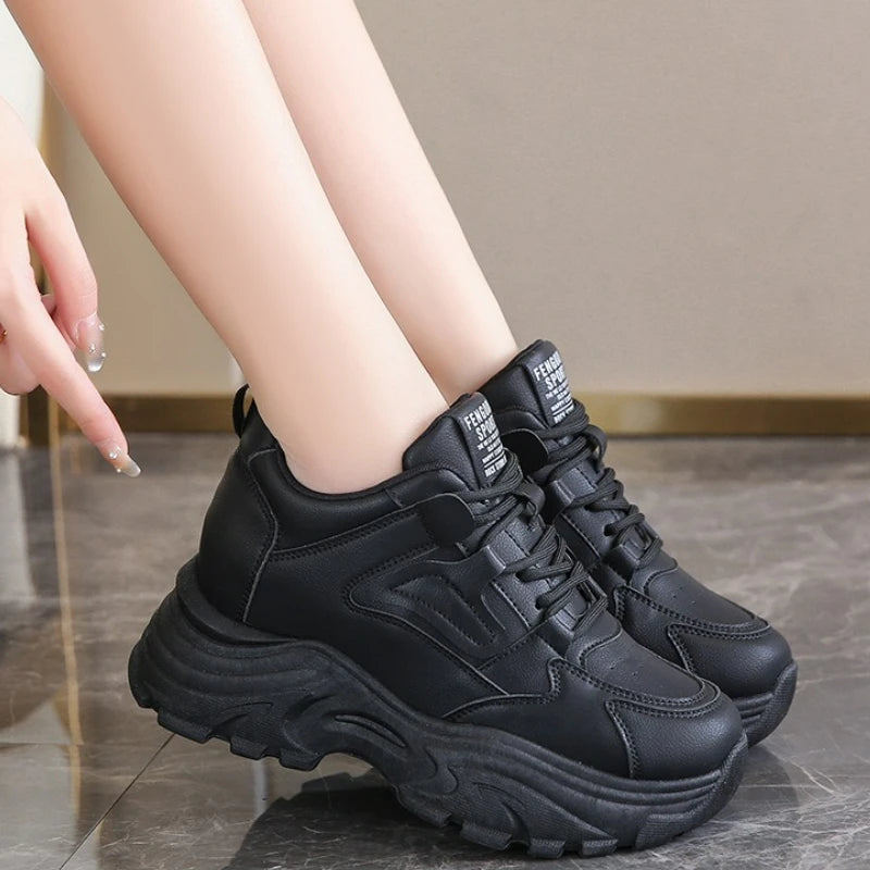 Women's Sneakers White Platform Shoes 2025 Lace-Up Thick Bottom Vulcanize Shoes Solid Color Casual Shoe Pu Leather Women Shoes