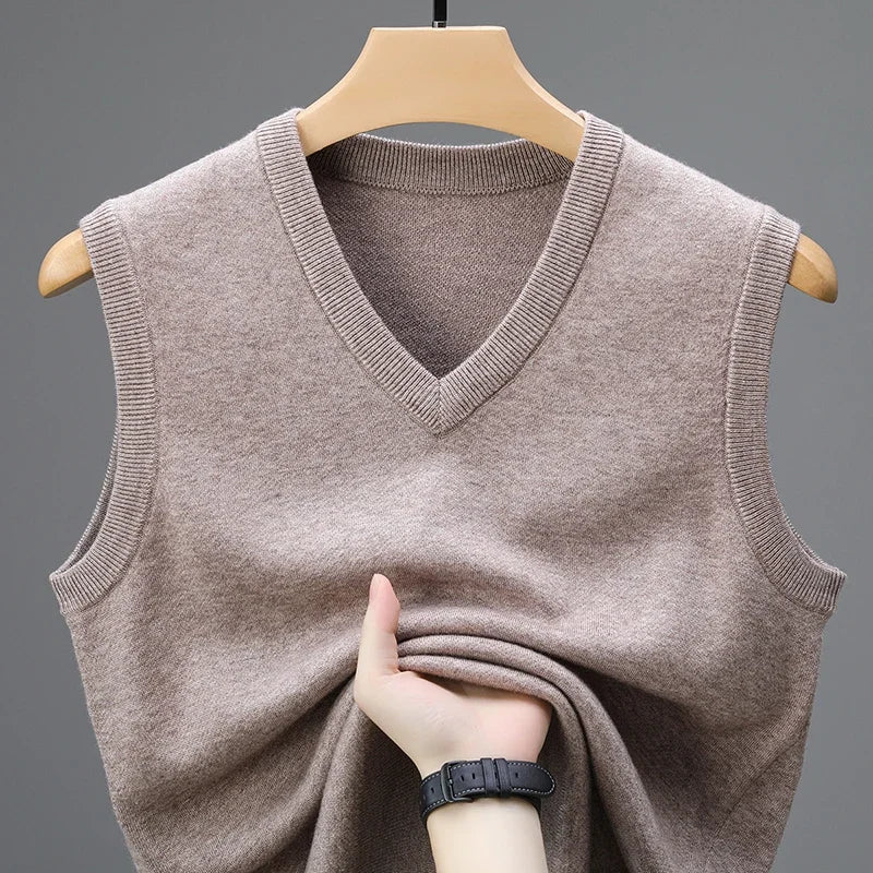 2026 Men's Casual Sweater Vest Warm Comfortable Autumn Winter Fashion Outerwear
