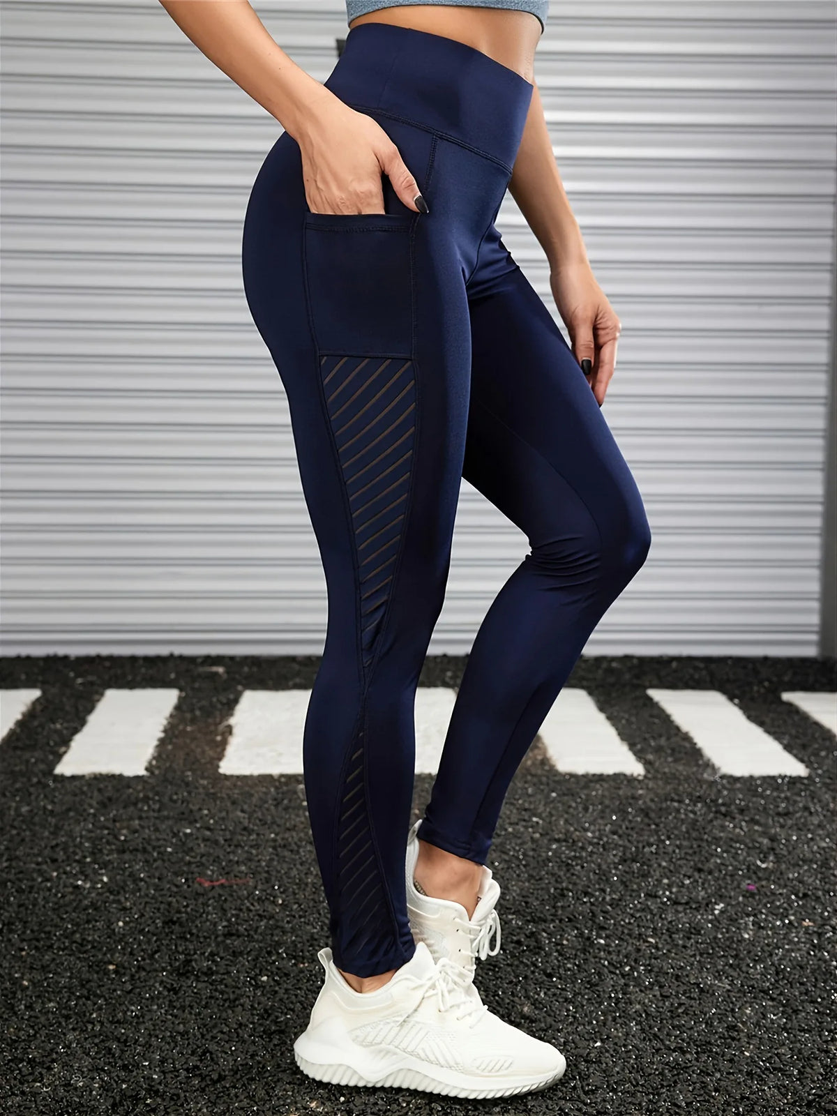 Women Sport Shorts cropped pants Fitness Nudity High Waist Hip Lift Running Yoga Side Pockets Tights Quick Dry Gym Sportswear