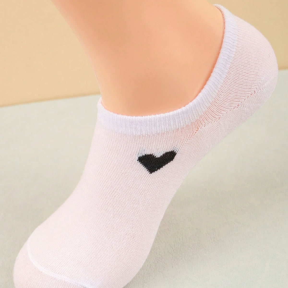Womens No Show Socks Heart Pattern Black White Gray Versatile and Classic Comfortable Breathable Moisture Wicking Soft Daily Use