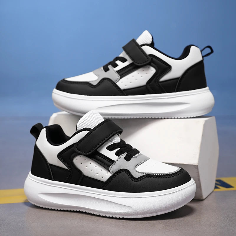 White Kids Sneakers Casual Shoes for Boys Girls Soft Sole Leather Sport Shoes Lightweight Comfortable Design Fashion Trainers