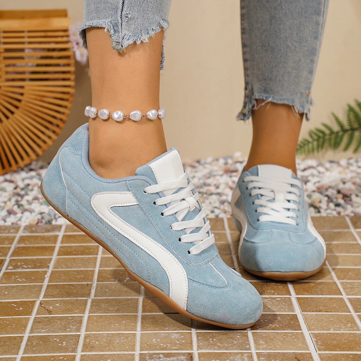 Casual Women Anti Slip Sneakers Fashion 2026 New Spring and Autumn Comfortable Outdoors Lace Up Walking Sports Shoes for Women