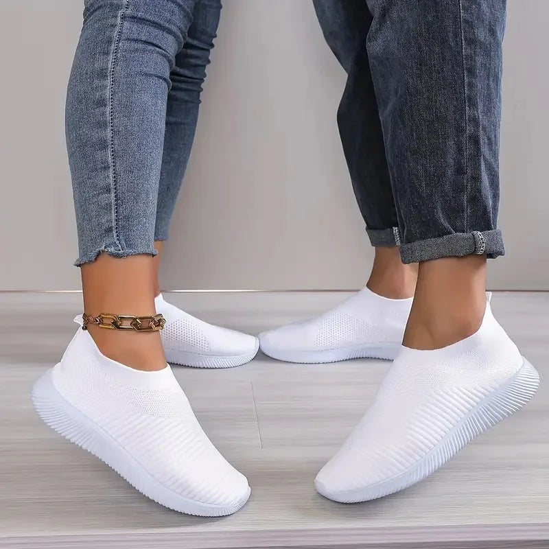 Women's Solid Color Sneakers Breathable Flying Woven Outdoor Shoes Lightweight Low Top Running Shoes