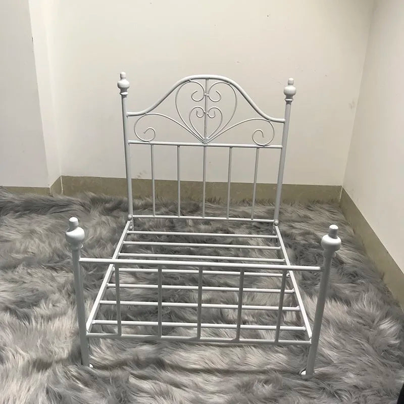 Princess Bed for Small Pets Wrought Iron Pet Bed Removable Washable Breathable Dog and Cat Bed Detachable Bed Frame