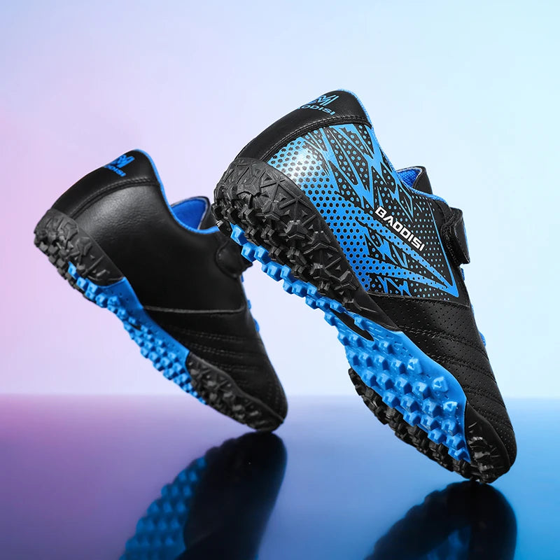 New Children Soccer Shoes Sports Society Field Boy Football Boots Futsal Fast Indoor Sneaker Original Ankle Football Boot Cleats
