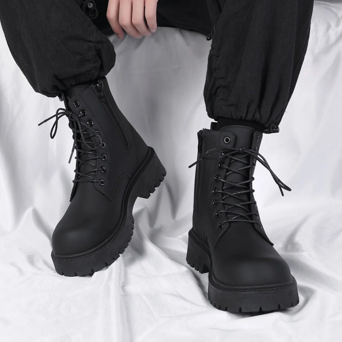 Couple's casual boots four season men's and women's high top leather boots fashion thick soled non slip plus size outdoor boots