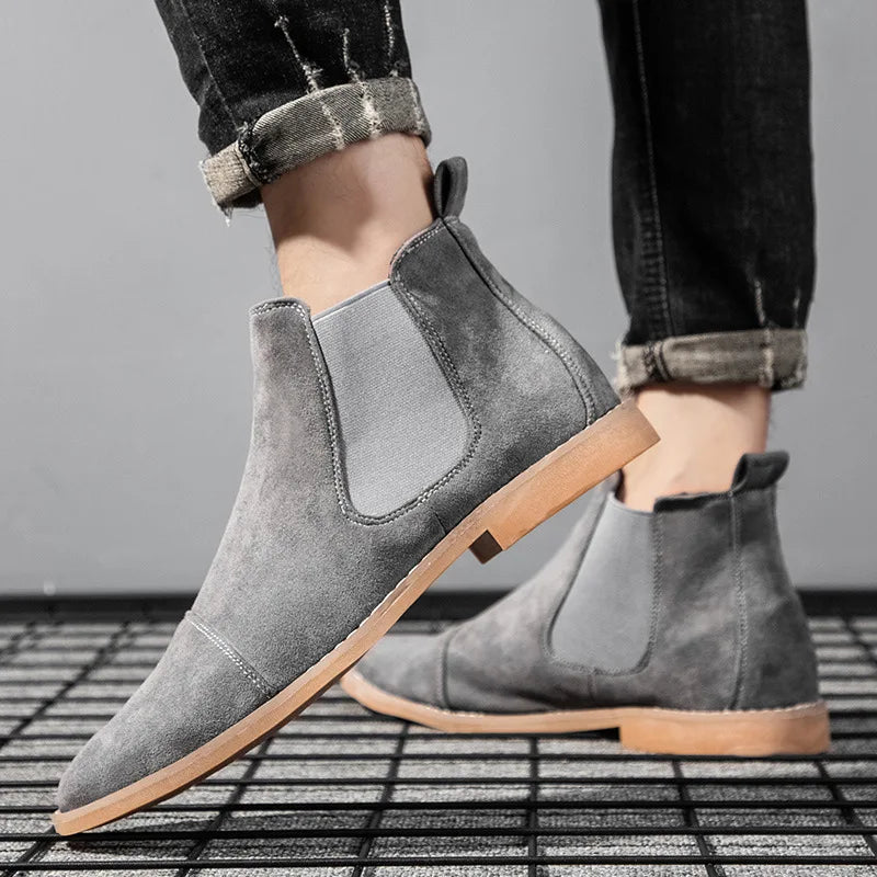 Fashion Yellow Chelsea Boots Men Pointed Comfortable Dress Boots Men Slip On Cheap Men's Suede Shoes Zapatos Hombre Casual