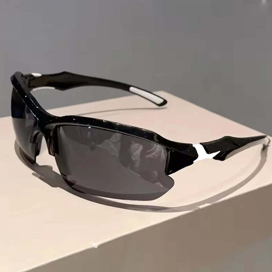 A Pair of Semi-Rimless, Trendy and Stylish Glasses for Women, Suitable for Vacations, Parties, Music Festivals, Shopping and Oth