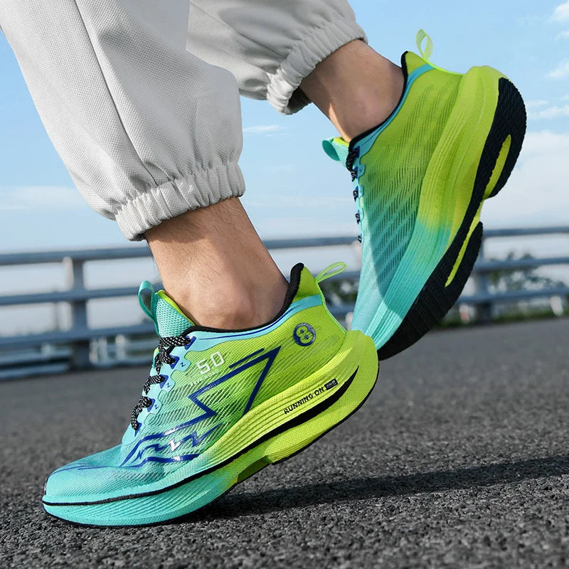 2026 New Men's and Women's Running Shoes Fashion Breathable Leisure Sports Shoes Anti-Slip Cushioning Comfortable Tennis Shoes