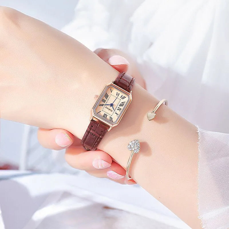Fashion Retro Digital Dial Casual Watches Square Leather Strap Fashionable Clock Quartz Wristwatch for Women Gift