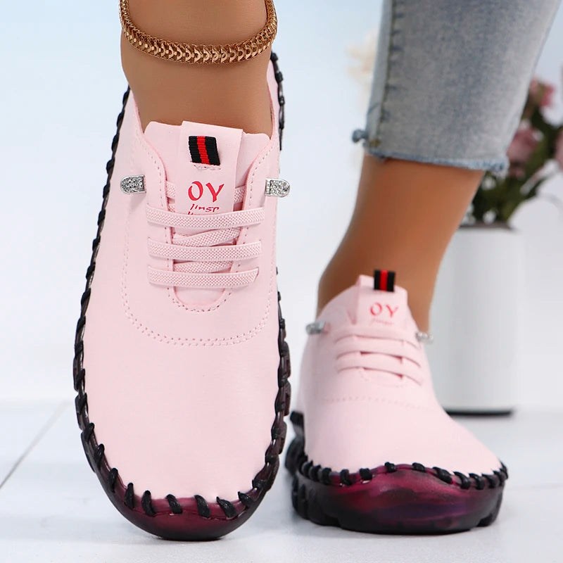 Women Sneakers Lightweight Comfortable Sneakers Women Large Size Soft Leather Sports Shoes Women 2025 New Flat Running Shoes
