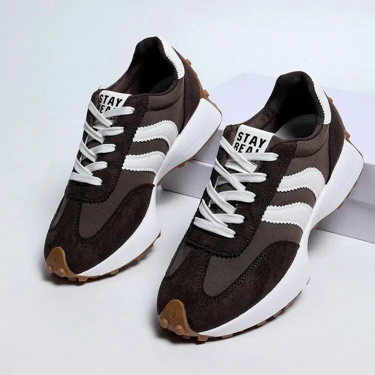 2026 Women Sneakers Spring New Luxury Flat Comfortable Slip on Soft Trend Sneakers Women Lightweight Outdoor Shoes for Women