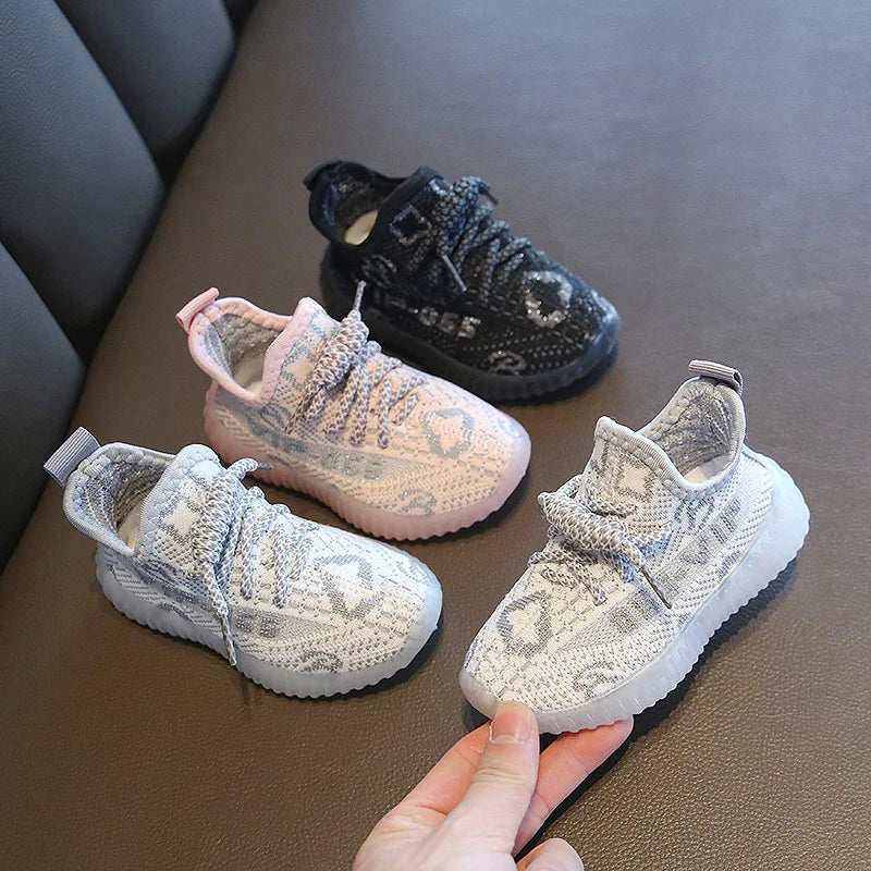 Children's sneakers new four seasons boys and girls running shoes Korean version of the kids children mesh soft bottom shoes