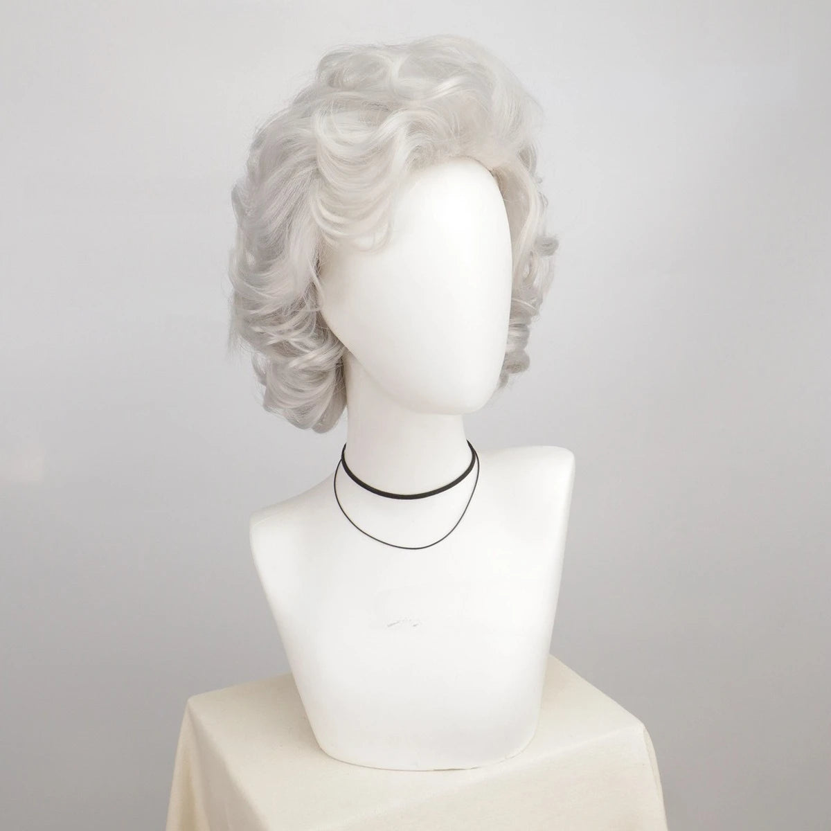 Old Lady Wig for Women Gray Wigs for Women Grandma Wig with Bangs Short Curly Synthetic Hair Halloween School Party Use