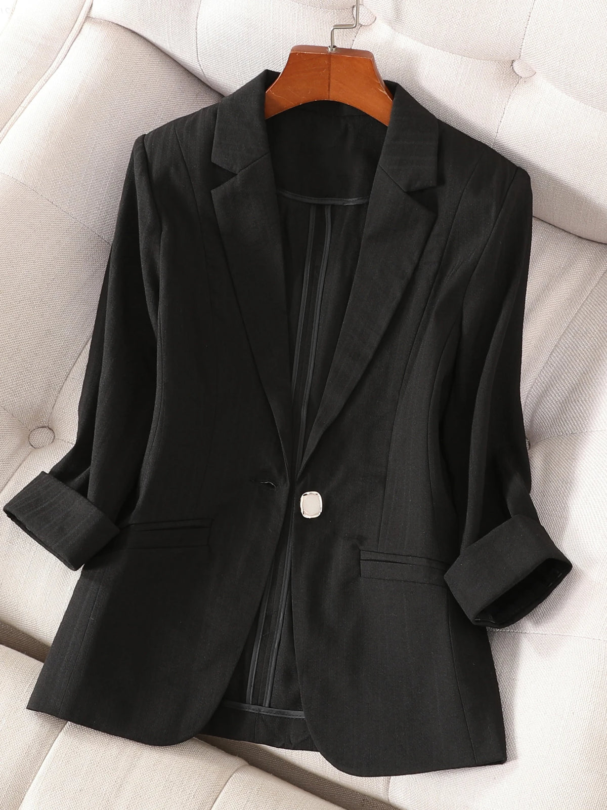 Seven-inch sleeve thin striped women's summer new style suit jacket, perfect for a high-end, fashionable, and casual look