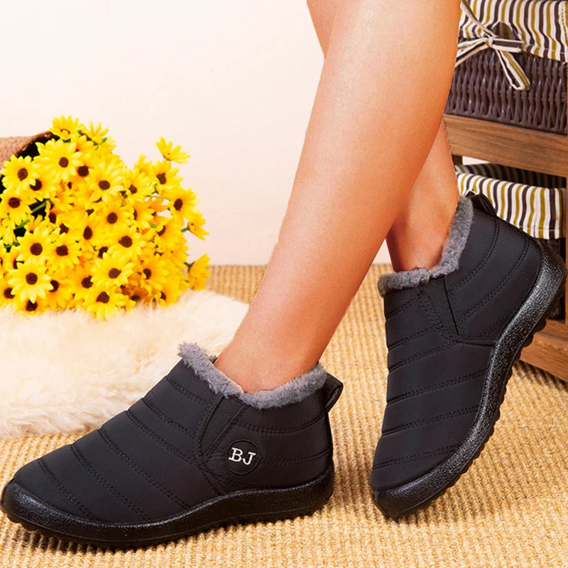 Snow Boots Woman Keep Warm Shoes Woman Slip On Ladies Shoes Flat Ankle Boots Waterproof Couple Soft Botas Mujer Winter Boots