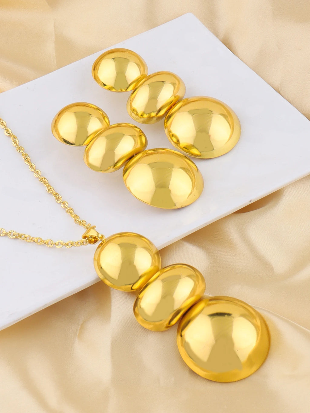 Dubai Jewelry Set for Women 18K Gold Plated Earrings and Necklace Set for Wedding Brides