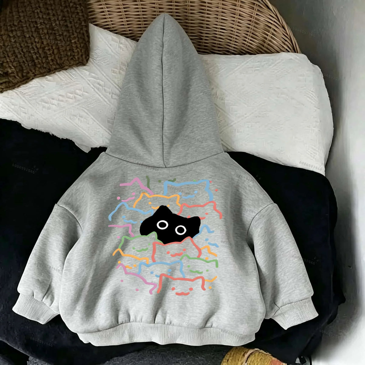 Spring, Autumn and Winter Children'sComfortable Hooded Sweatshirt-Boys' and Girls' Casual FestivalCartoon Print Pullover Sweater