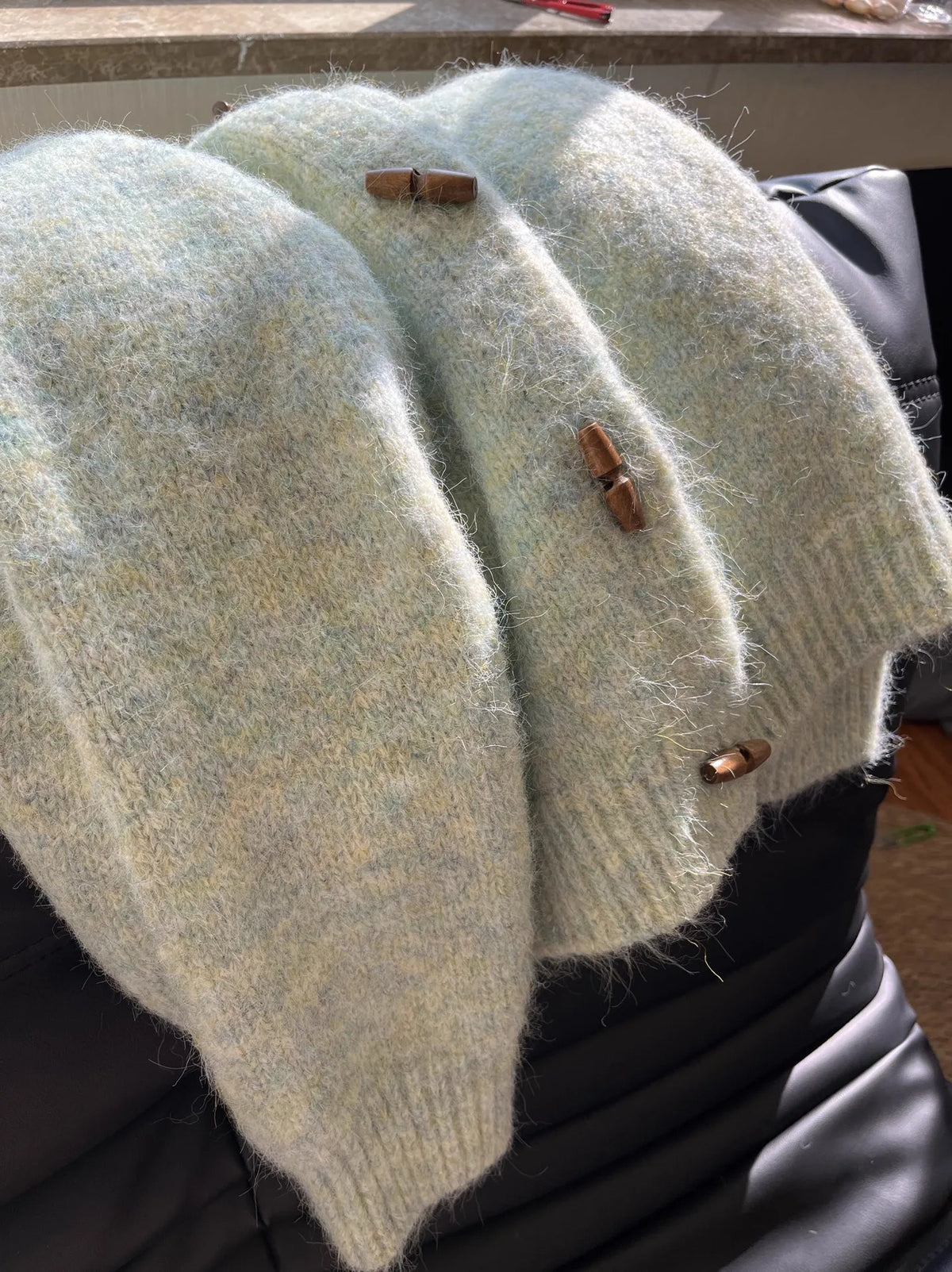 Knitted Sweater Design Sense Niche Age-reducing Yellow Sweater Cardigan Women's Autumn