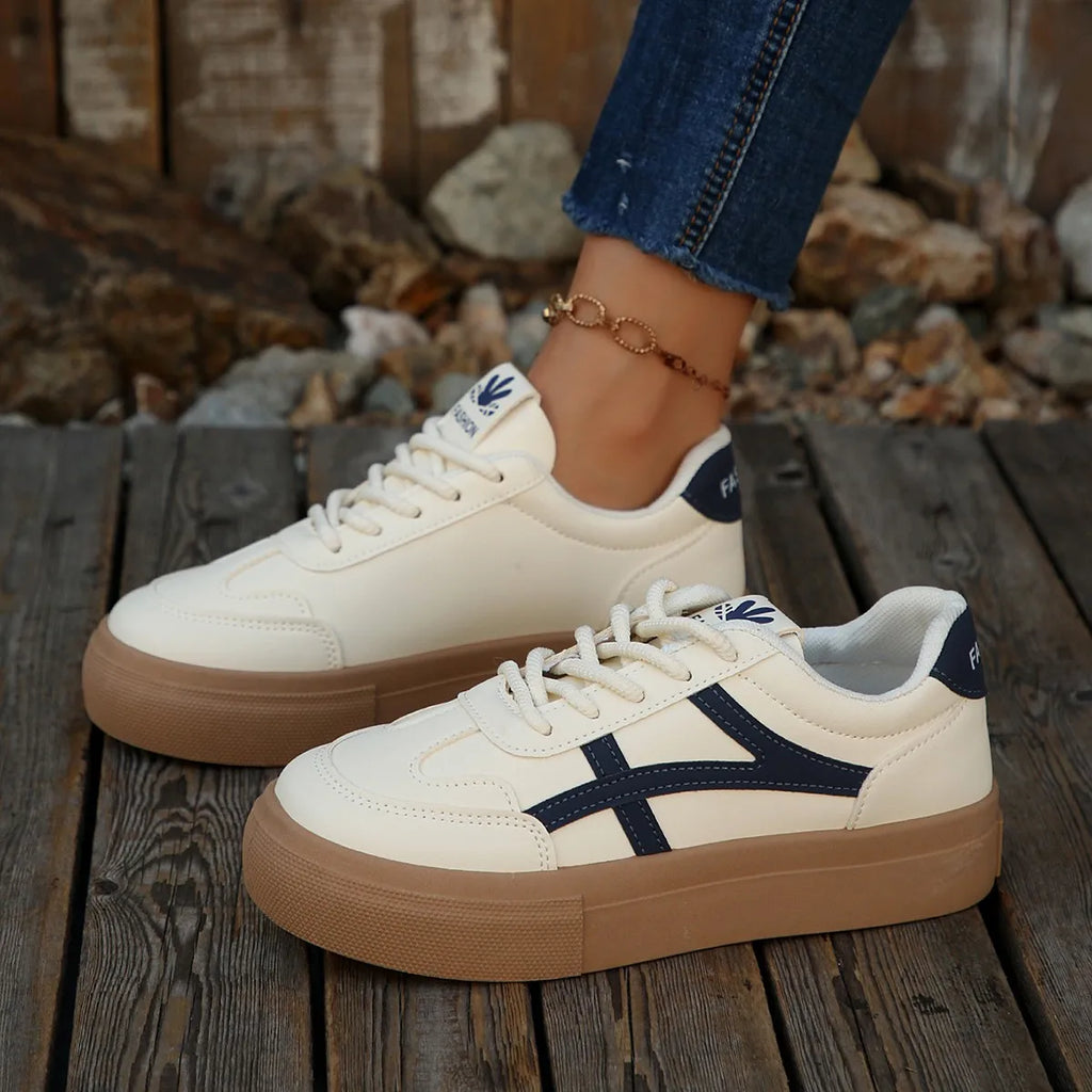 Women's Retro Running Shoes Thick Bottom Flat Laced Casual Sneakers Student Low Heel Round Toe PU Leather Spring Autumn