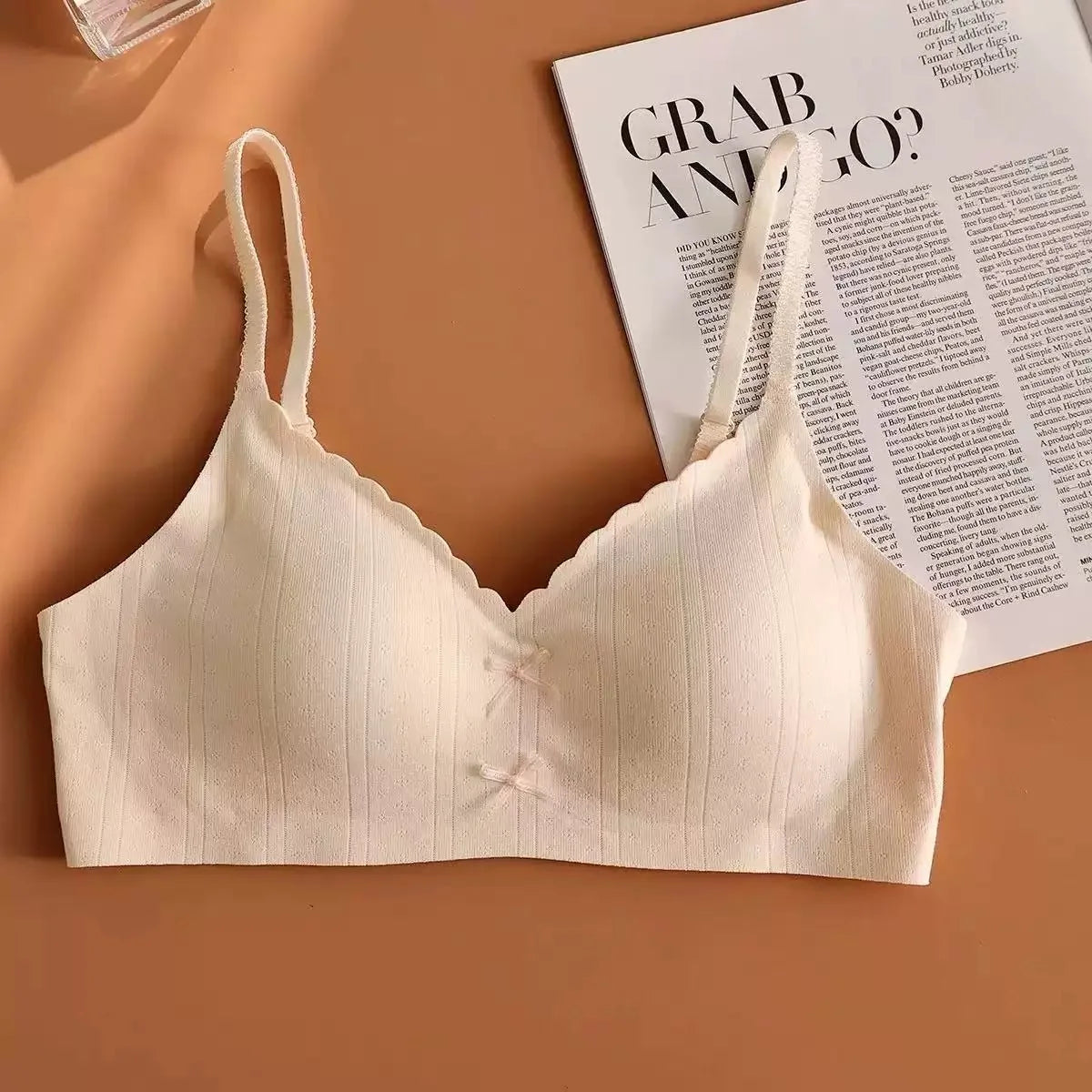 Women's Sexy Gathered Sports Bra Breathable Thin Backless Underwear No Steel Rings Comfortable Supportive Sports Bra for Women