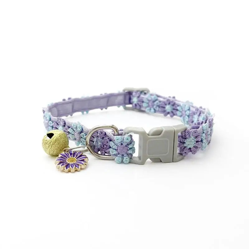 Pet Necklace Colorful Lace Flower Cat Collar Puppy Accessories Collar Bell Neck Cat Collar Adjustable Soft Durable Safe
