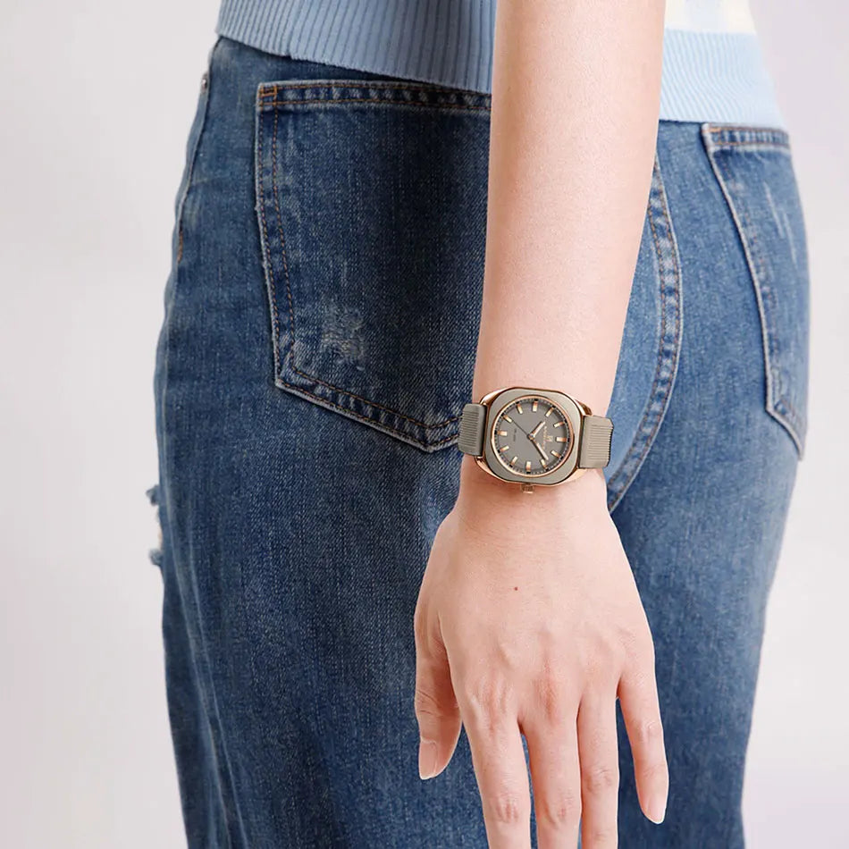 NAVIFORCE Fashion Women's Casual Elegant Simple Polygon Quartz Silicone Watch Gift for Women Wristwatch Casual Relogio Feminino