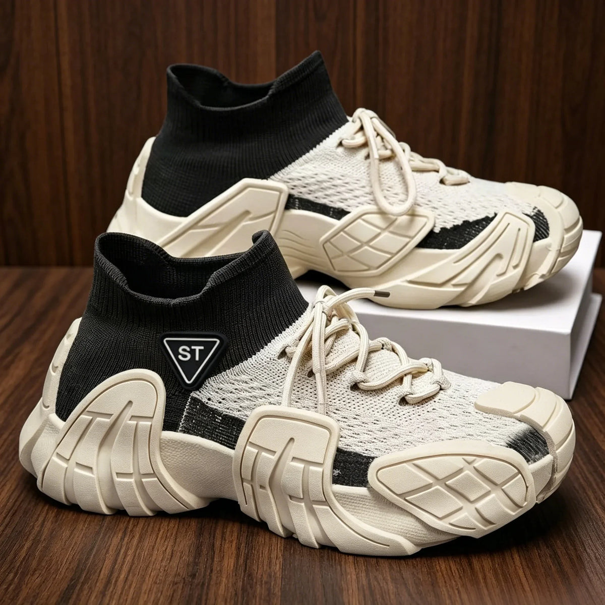 Men Sports Shoes Breathable Work Sneakers Lightweight Anti Puncture Safety Shoes Male Indestructible Boots Free Shipping