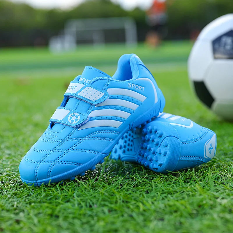 Hot Sale Children Soccer Shoes Sports Society Field Boy Football Shoes Futsal Fast Indoor Sneaker Cleats Football Boots Kids