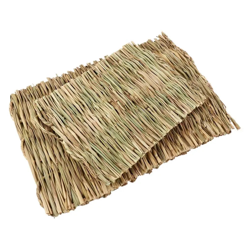 Household Woven Pet Accessories for Small Animal Bunny Hamster Sleeping Bed Grass Mat Pet Cage Pad Rabbit Grass Chew Mat
