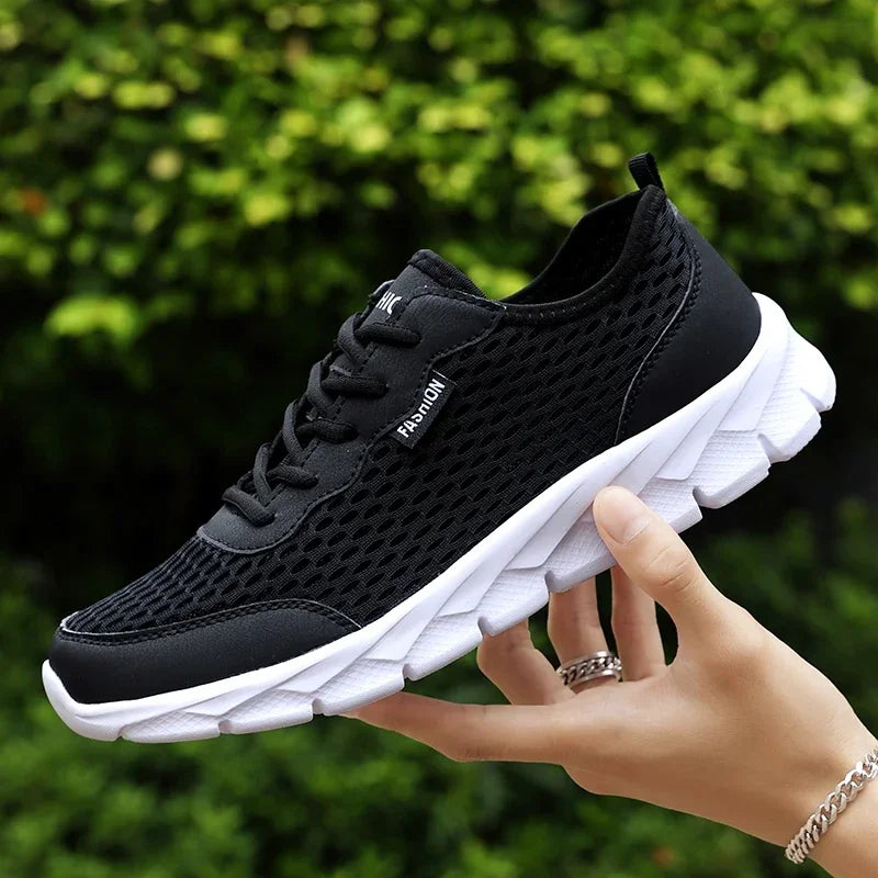 New Men Casual Sport Shoes Breathable Lightweight Sneakers Outdoor Mesh Black Running Shoes Athletic Jogging Tenis Walking Shoes