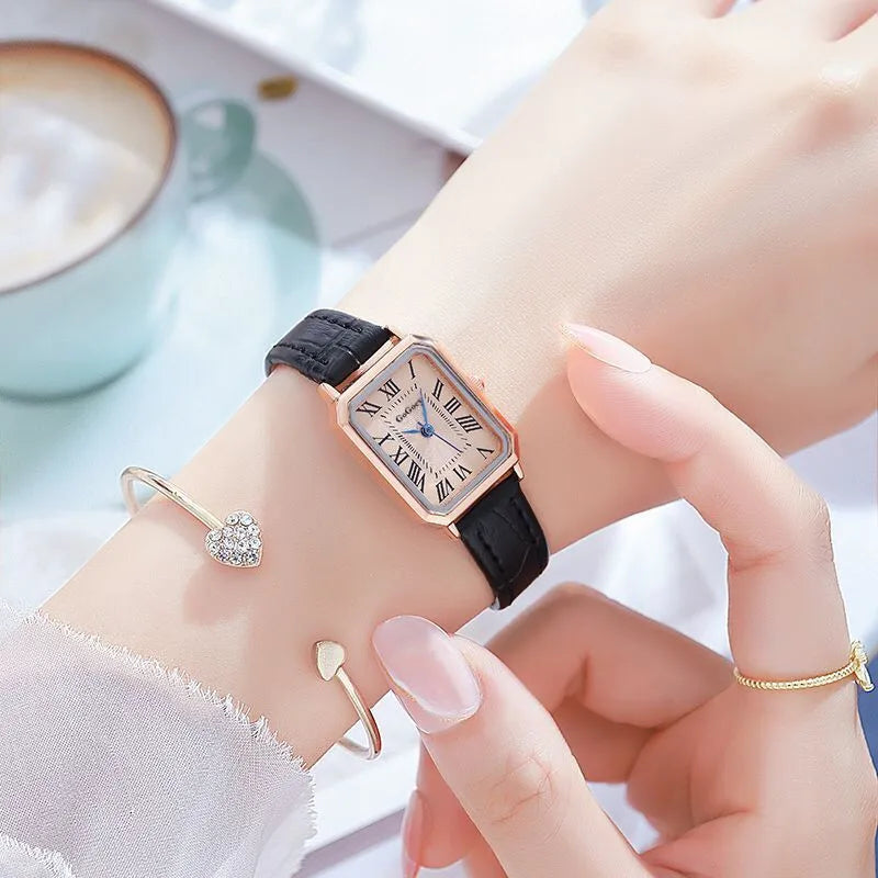 Fashion Retro Digital Dial Casual Watches Square Leather Strap Fashionable Clock Quartz Wristwatch for Women Gift