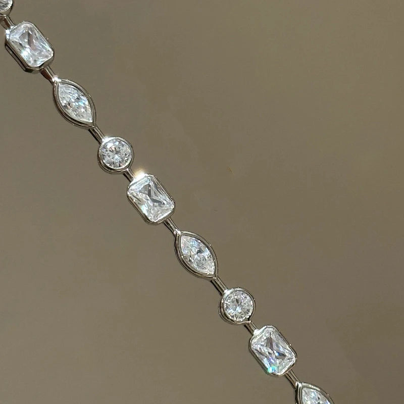 New in Irregular Exquisite Sparkling Diamonds Bracelets for Women Light Luxury Water drop Square Bracelet Party Jewelry Gift