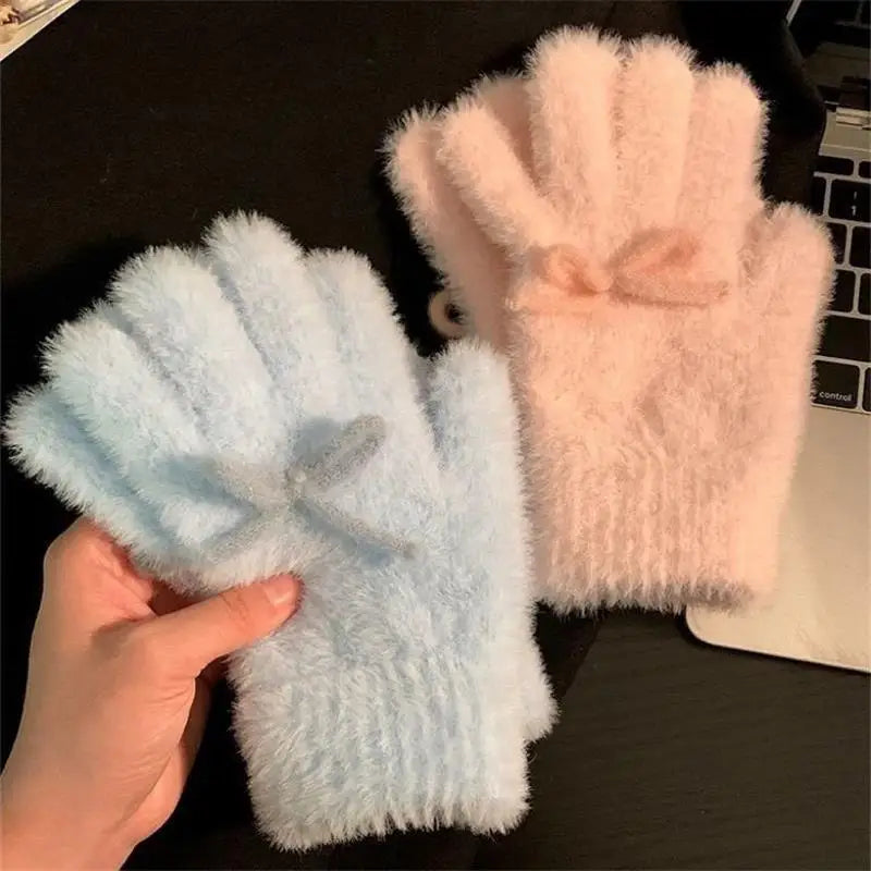 Women's Fashionable Winter Gloves - Cute, Plush, Bow-Embellished and Heat-Preserving, Great Christmas Gifts for Students