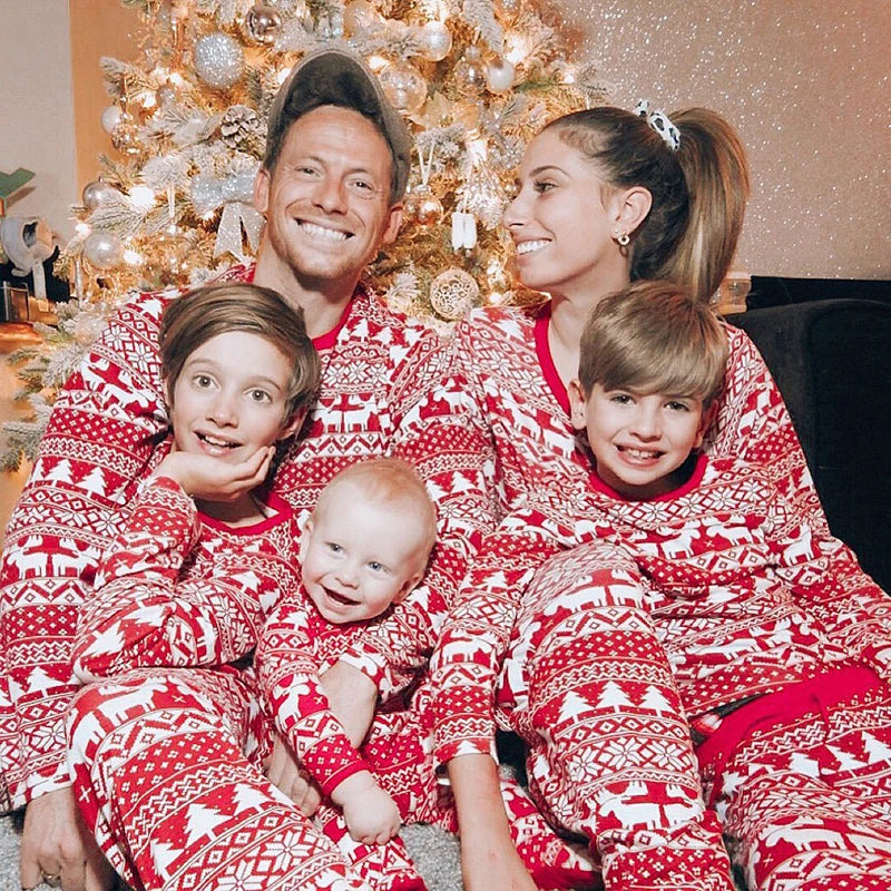 Christmas Family Pajamas Mother Father Kids Matching Clothes Cute Loose Elk Print Clothing Set Baby Boys Girls Costume Xmas Look