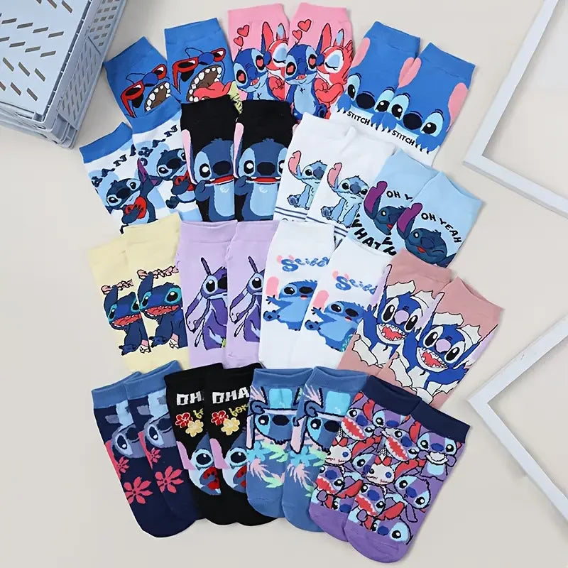 10 Pairs of Random Women's Short Socks Fashionable Cute and Funny Cartoon Knitted Unisex Casual Socks Suitable For Daily Wear