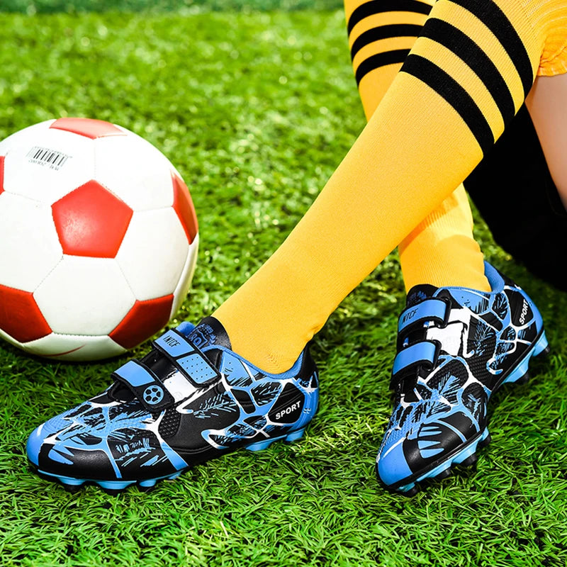 Kids Soccer Shoes FG/TF Football Boots Boys Outdoor Cleats Grass Futsal Cleats Training Sport Footwear Size 33-38