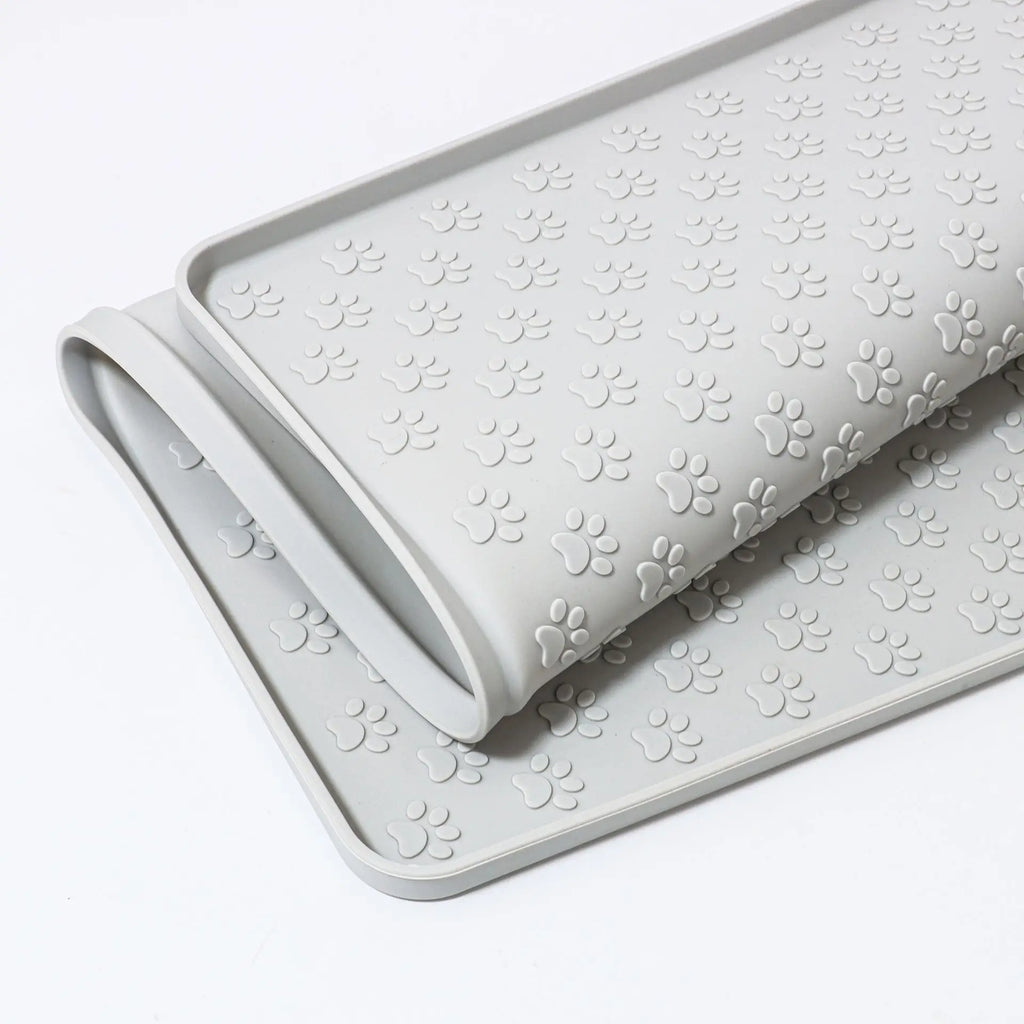 Pet Dog Feeding Mat, Made of Silicone Material, Easy to Clean, Rectangular Cat and Dog Meal Mat with Raised Edges