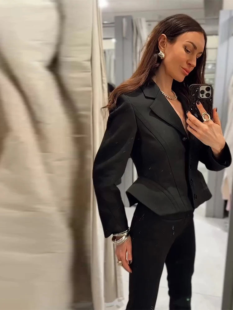 Elegant Single Breasted Jacket Women Slim Chic Lapel Full Sleeve Waist-closed Jacket Female 2026 Fashion Solid Outwear Lady
