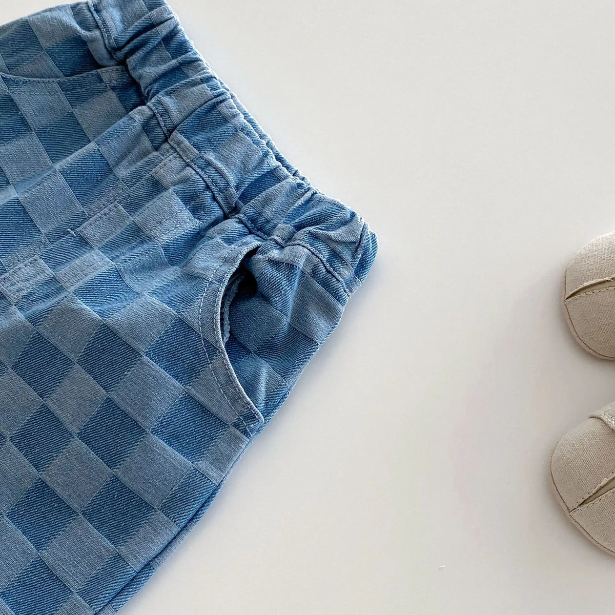 0-5 Y Little Kids Girls Boys Pants Korean Children's Clothes 2026 Cotton Checkered Soft Denim Jeans Stylish Comfortable Trousers