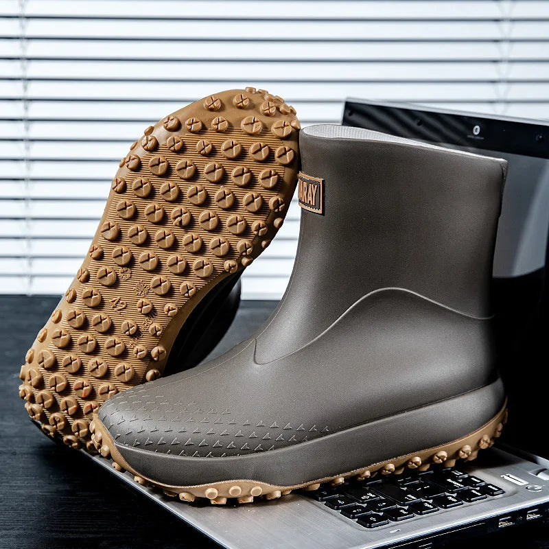 Men's rainboots mid-calf style  new fashion outdoor anti-slip water shoes lightweight waterproof rubber shoes overshoes