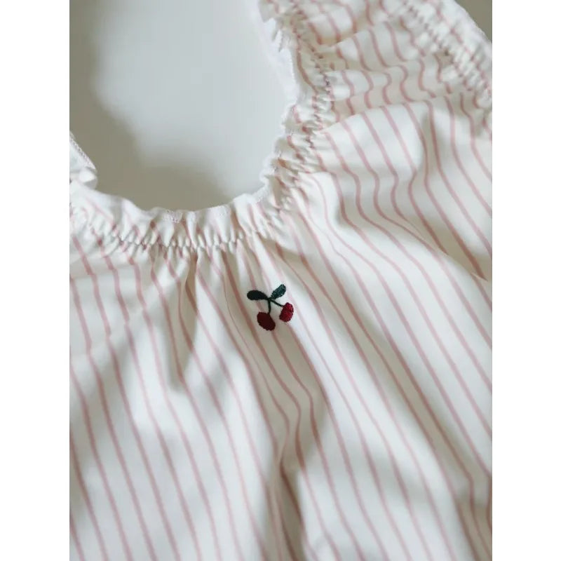 Kids Swimsuits Girls Swimwears  Baby Swimwear  Sun Protection Quick Drying Children's Cute One-piece Girl Swimsuit