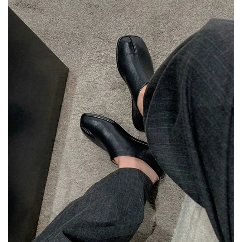 Women's Loafers Shoes Fashion Slip-On Flats Shoes Casual Comfortable Black/Brown Dress Shoes for Daily Wear Leather Loafers