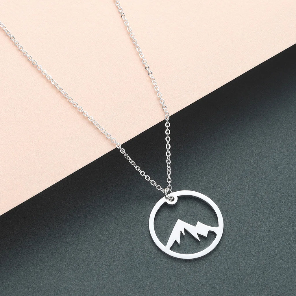 Women's Men's Necklace Mountain Mountain Mountain Gold and Silver Color Pendant Necklace Jewelry