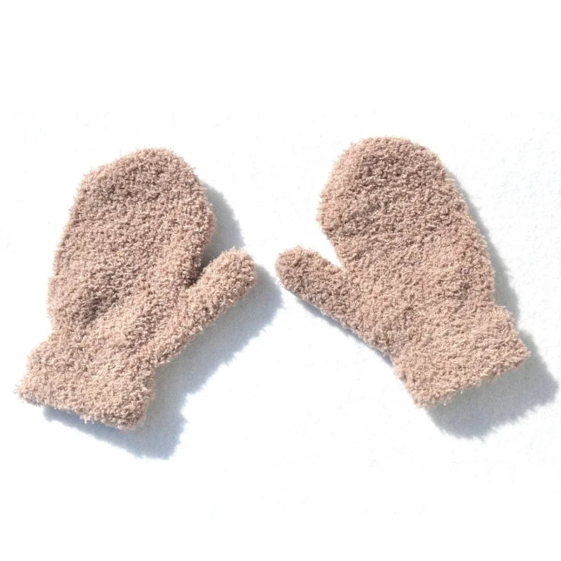 New 1-4Y Kids Gloves Winter Baby Plush Coral Gloves Toddler Full Fingers Cute Mittens Warm Windproof Glove For Boys Girls