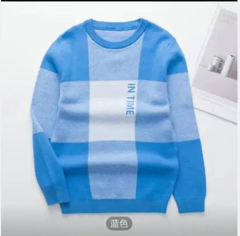 Boy's boy's round collar sweater, children's knitwear.