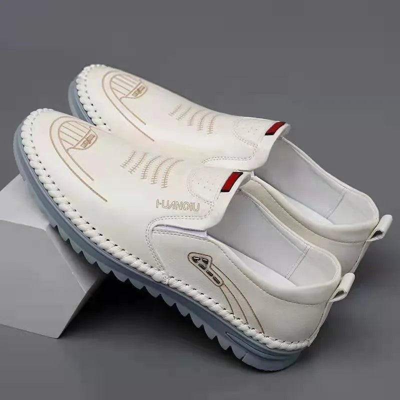 Men Loafers Lightweight Men's Driving Shoes Brand Anti-Slip Comfortable Flat Shoes Designer Rubber Sole Breathable Shoes