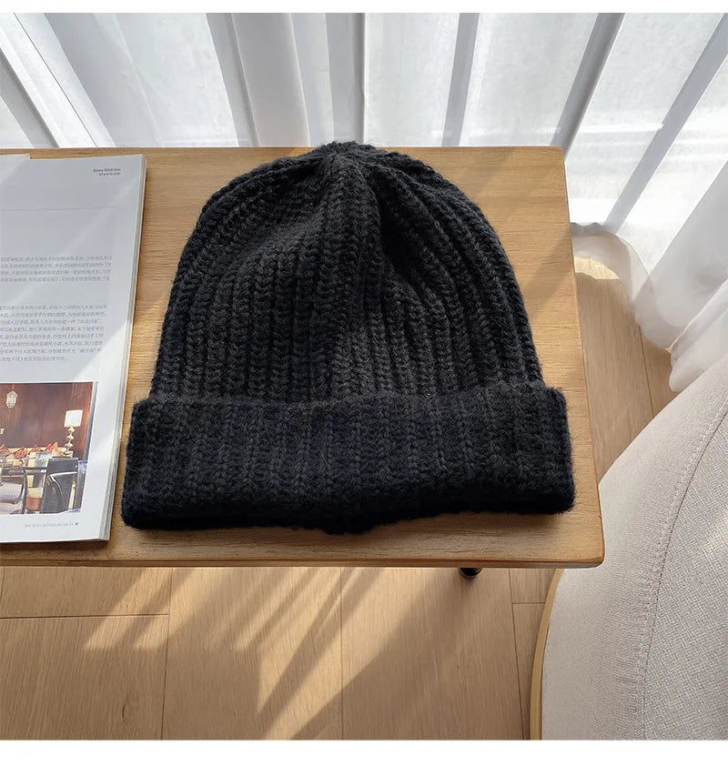 Fashion Hats Beige Green Black Women's hat Warm Winter hats Woman 2022 New In Stretch Beanie Warm Caps Women Steetwear Bonnets