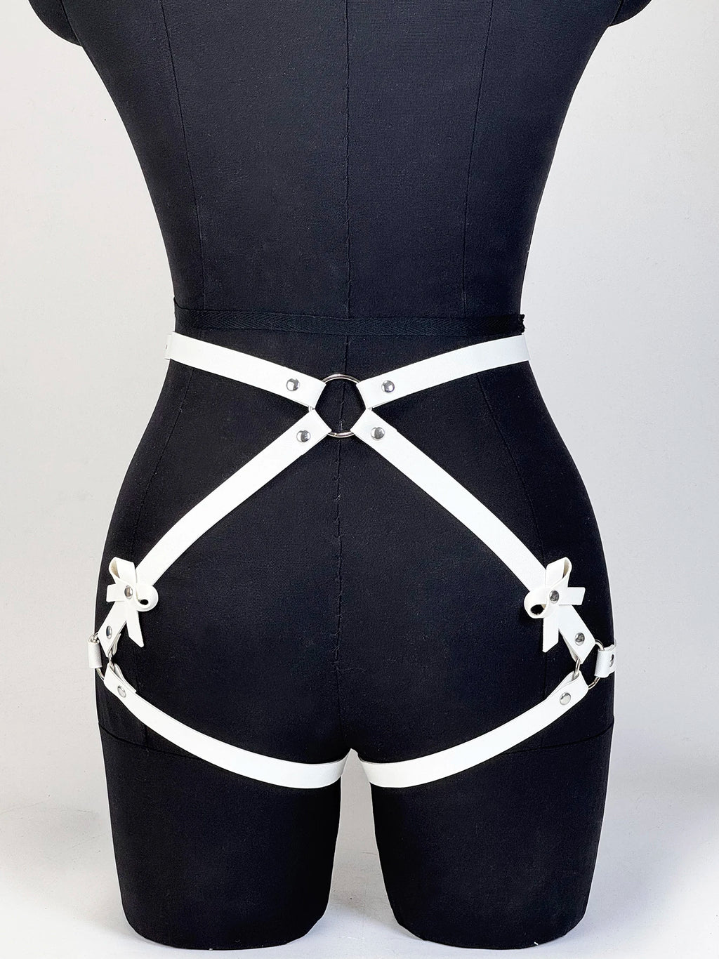 Women Fashion Belt Female Street Style PU Leg Harness Belt Thigh Garter Gothic Casual Body Decoration Belts Clothing Accessories